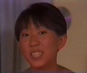 'N giwt blewog asian amatur cawodydd cyn cael dorked